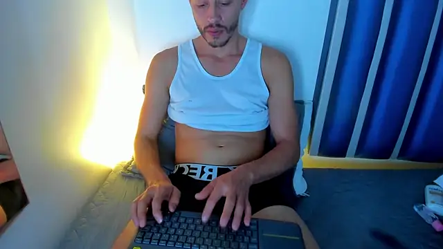 Damiam_23 – webcam-show