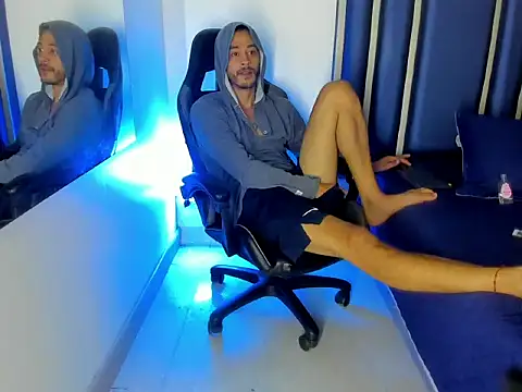 Damiam_23's Webcam Show