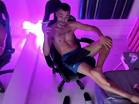 Damiam_23 网络视讯表演