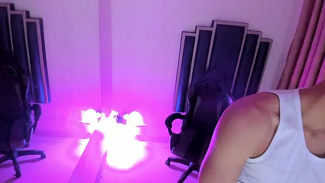 Damiam_23 网络视讯表演