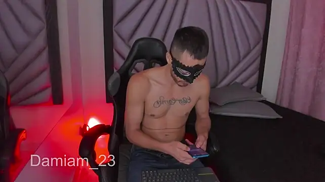 Damiam_23's Webcam Show