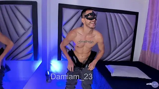 Pokazy przed kamerką – Damiam_23