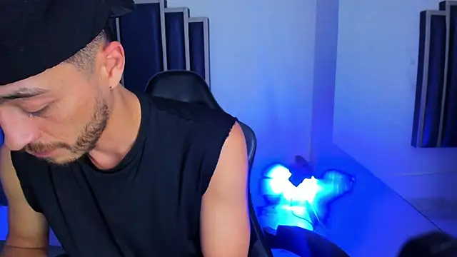 Damiam_23 – webcam-show