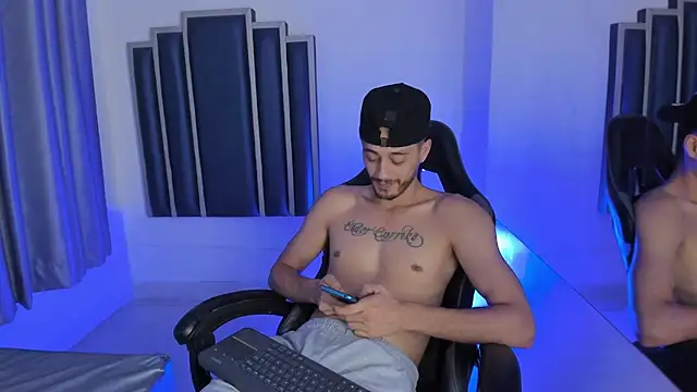 Damiam_23 Adlı Modelin Web Kamerası Şovu