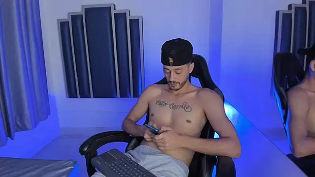 Damiam_23 Adlı Modelin Web Kamerası Şovu
