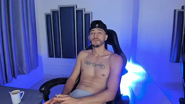 Damiam_23 Adlı Modelin Web Kamerası Şovu