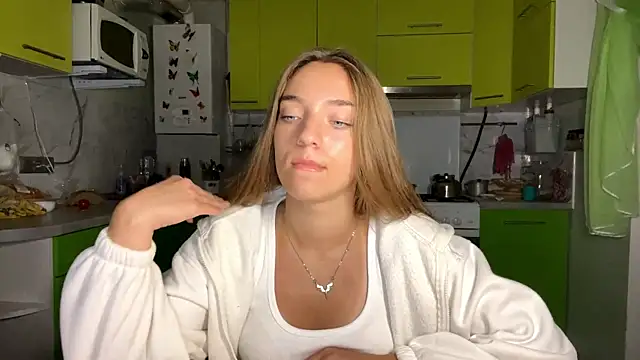 TanyaSavela Webcamshow