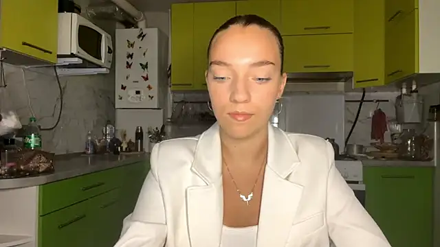 TanyaSavela Webcam show