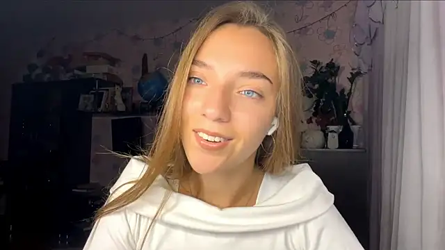 TanyaSavela Webcamshow