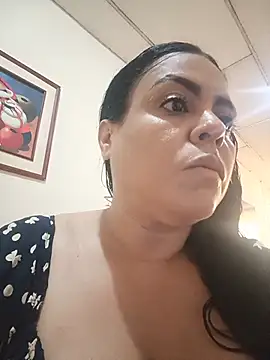 Chat +18 de Hotpeppermint ao vivo