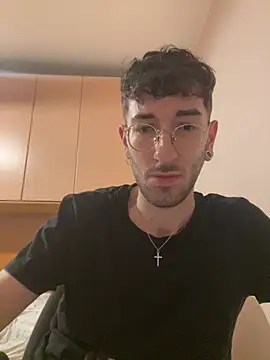 italiandomxxx's Webcam Show