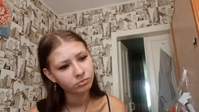 Show modela Just__Darling na web-kameri