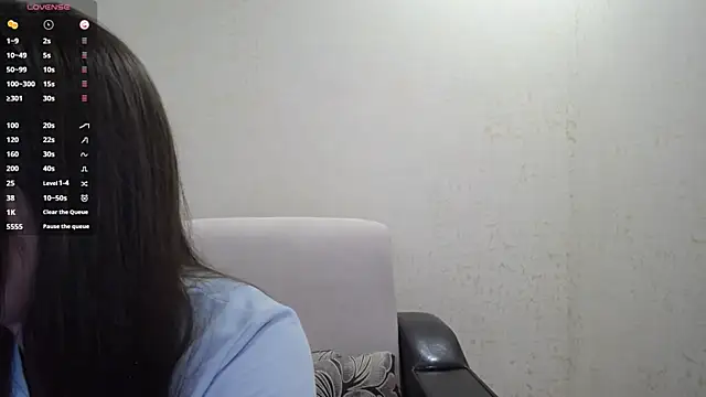 SelenaBrook Show in webcam
