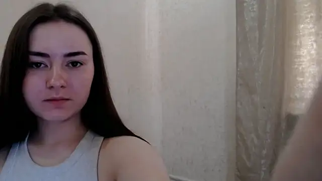 SelenaBrook Adlı Modelin Web Kamerası Şovu