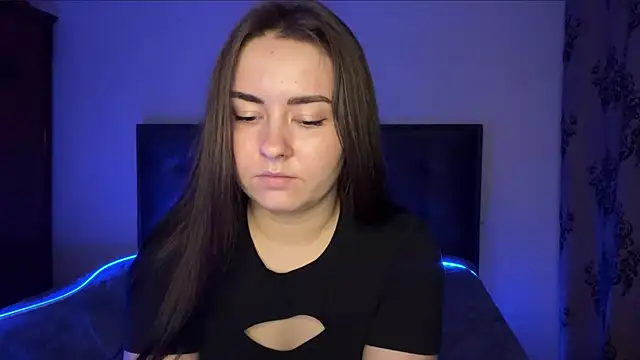 Show modela SelenaBrook na web-kameri
