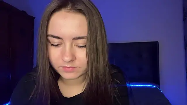 Show modela SelenaBrook na web-kameri