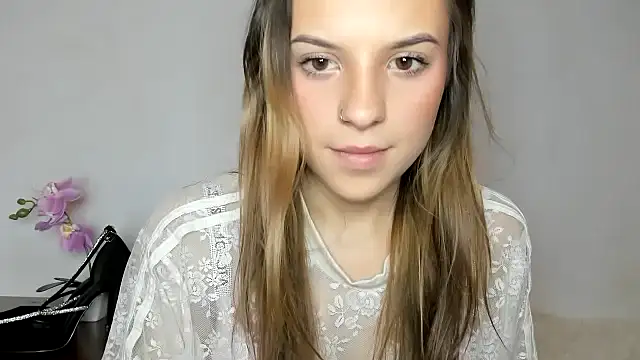 دردشة HarperAngelic الجنسية المباشرة