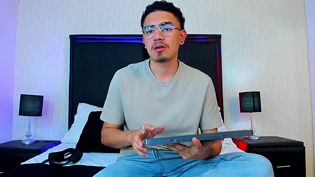 JadenJake Webcam show