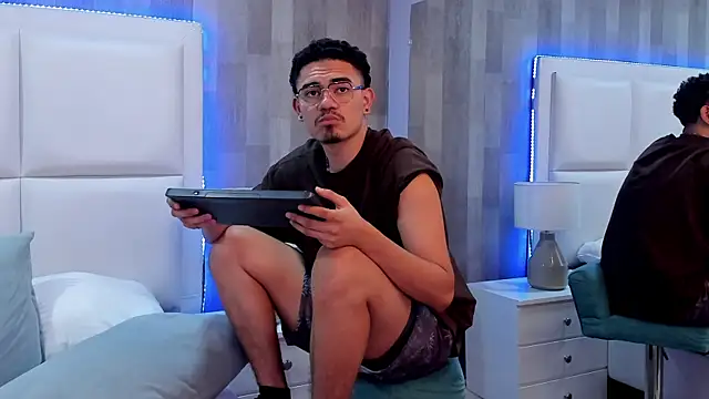 JadenJake webkamerás műsora