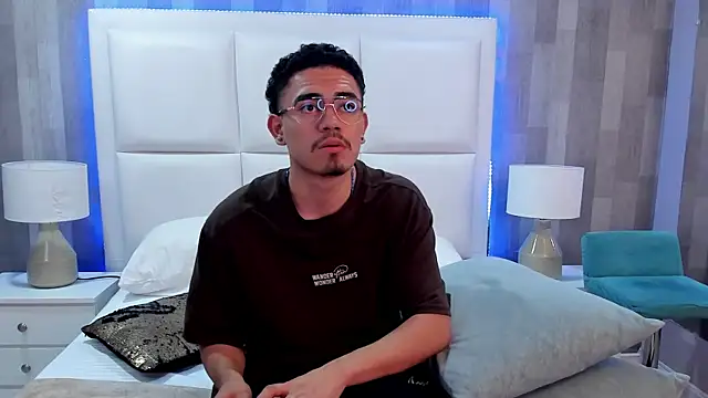 JadenJake webcam show