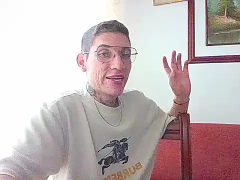 liam_carter2n Webbikameraesitys