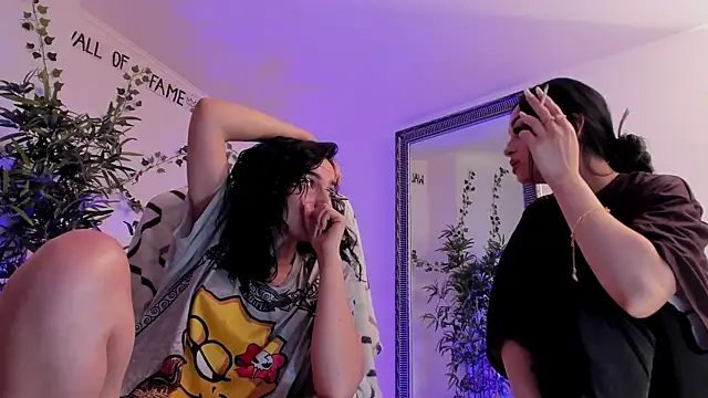 dirty_babe Show in webcam