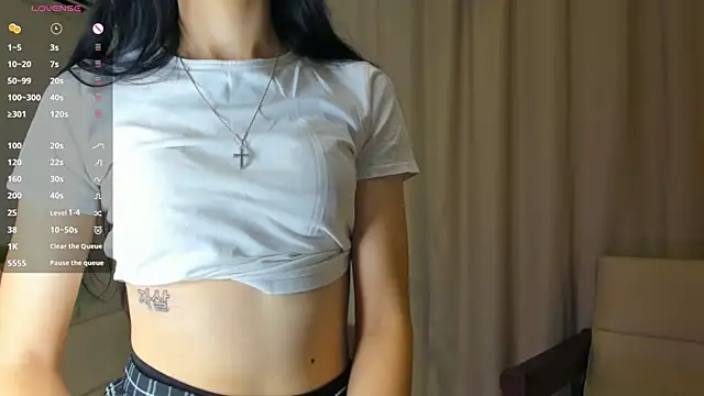 XXX chat uživo modela ImmortalWaifu