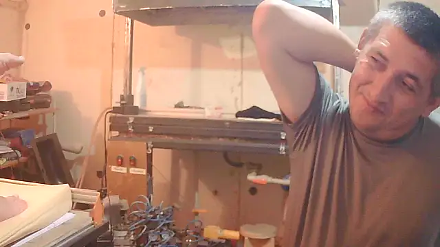 DenMaretxx's Live XXX Chat