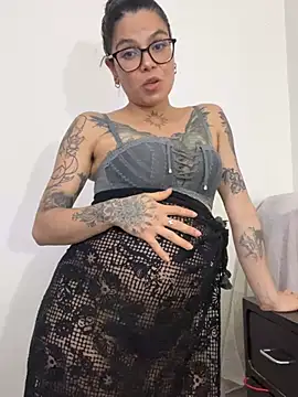 Esmeralda_hairy's Webcam Show