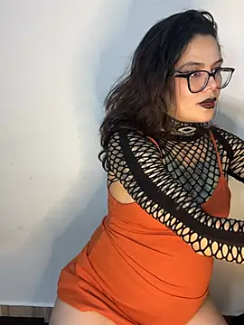 Esmeralda_hairy's Live XXX Chat