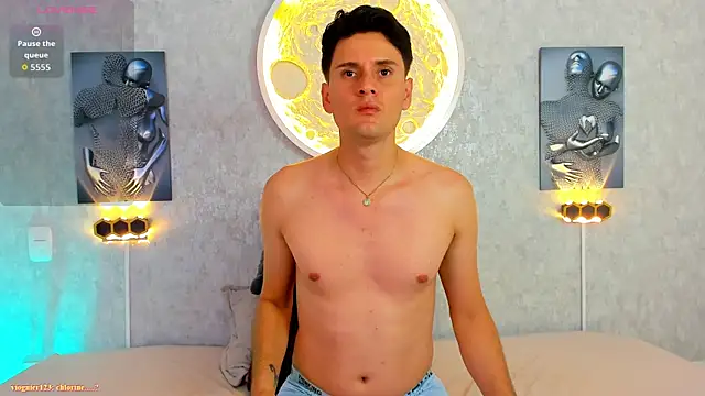 Bigcock_Taylor Webcam show