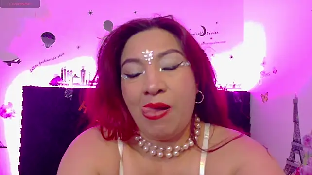 دردشة TatianaRoush الجنسية المباشرة