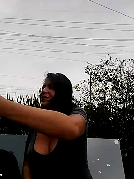 LUNAGREEN_1 লাইভ XXX চ্যাট
