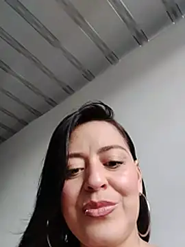LUNAGREEN_1 – Live XXX-chat