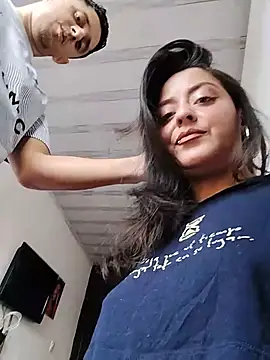 LUNAGREEN_1's Webcam Show