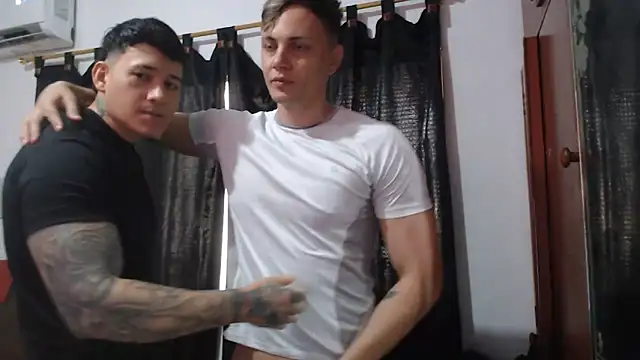 kike_energy Pertunjukan Webcam