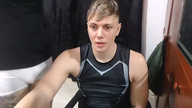 kike_energy Show in webcam