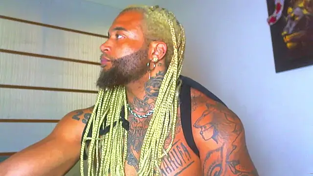 ragnar0825 webcam show
