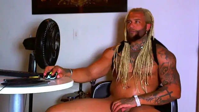 ragnar0825 Webcamshow