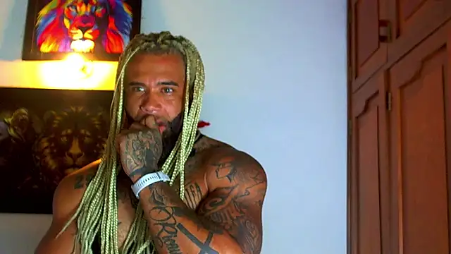ragnar0825 Show in webcam