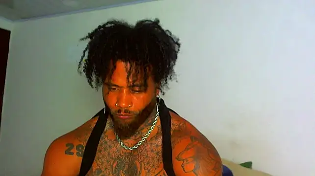 ragnar0825's Webcam Show