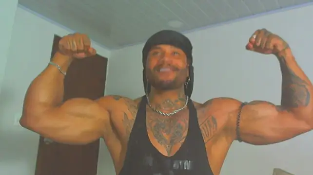 Show de ragnar0825 na webcam