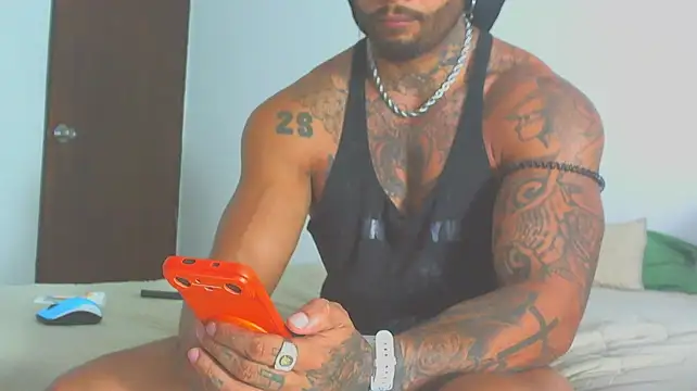 ragnar0825 Webcam-Show