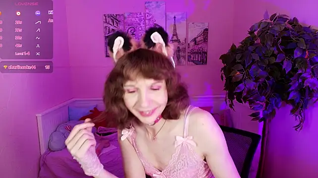 Kate_Avis Show in webcam