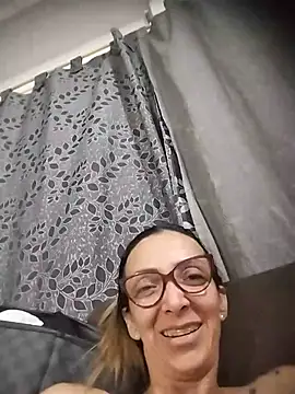 Alanabruner Adlı Modelin Canlı XXX Sohbeti