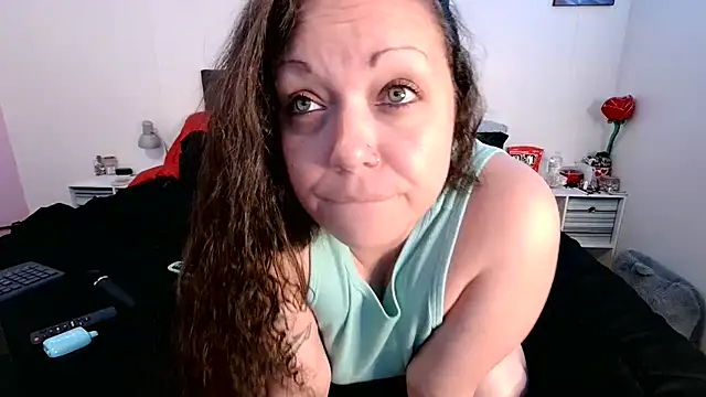 Yummy_Honeypot777 Webcam Show