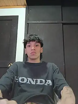 H3ll_B0Y_'s Webcam Show