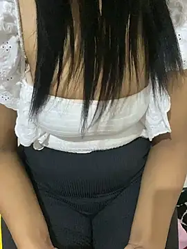 Živý XXX chat -LONA-
