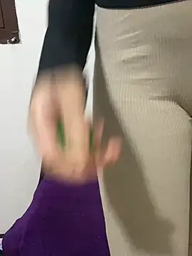 Czat XXX na żywo – -LONA-