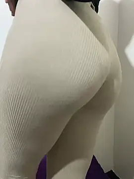 Chat XXX en directo de -LONA-